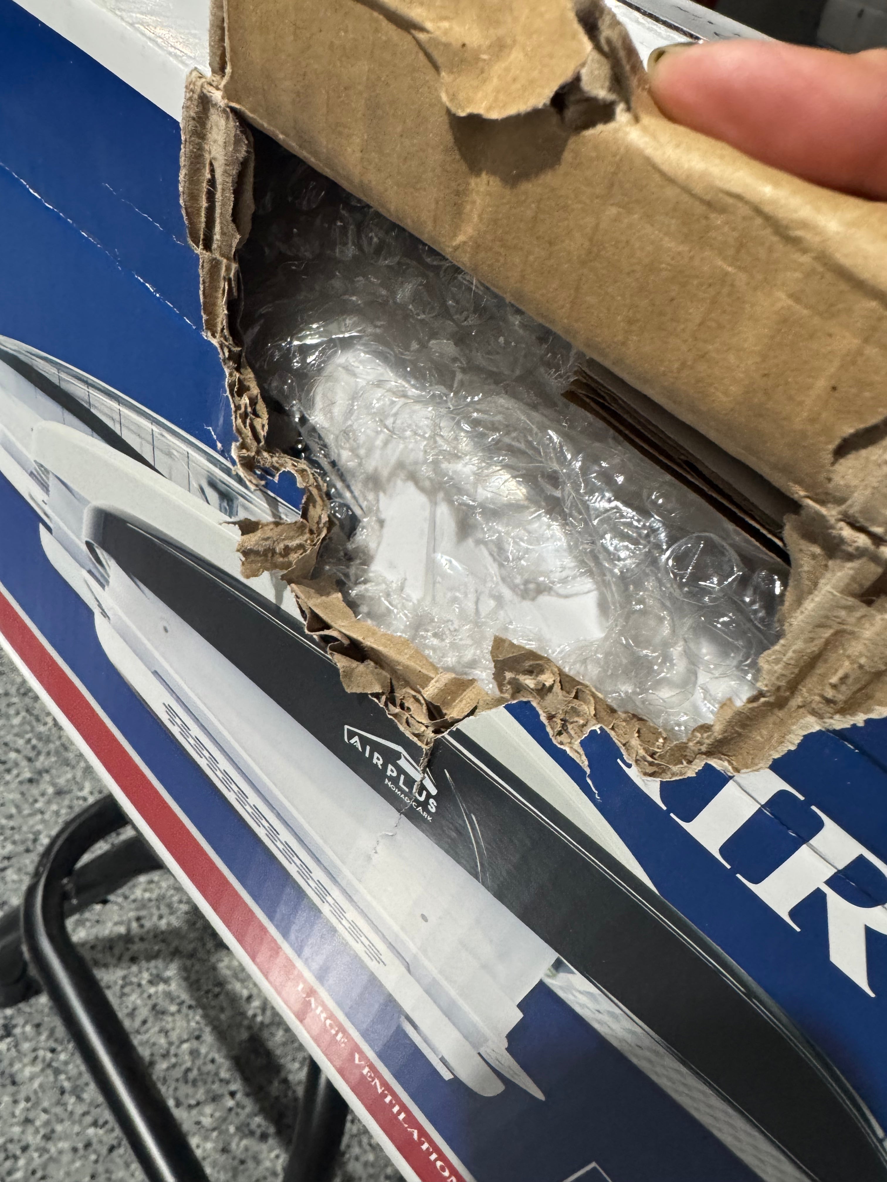 Nomadic Ark AirPlus White Fan - Damaged in Shipping - READ DESCRIPTION