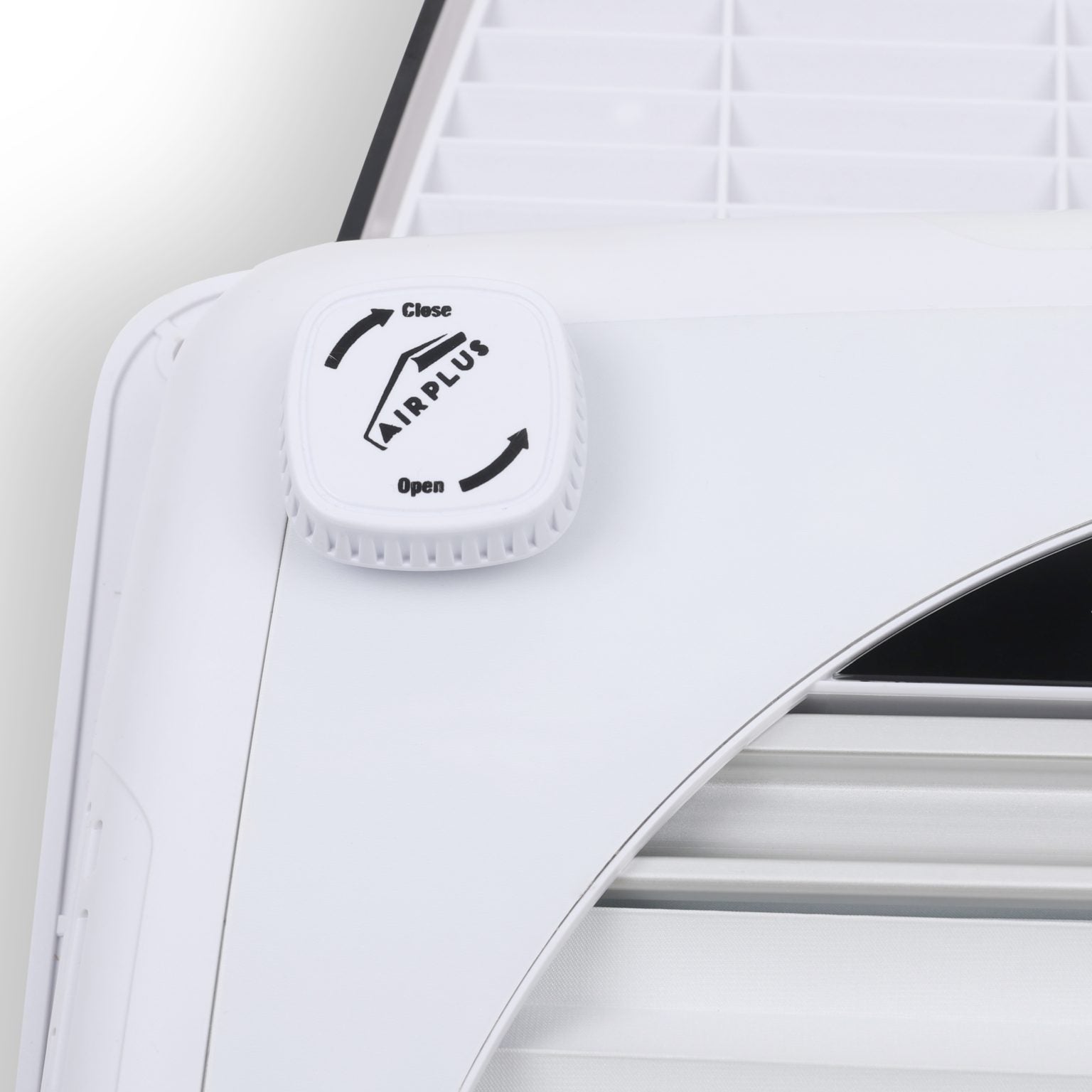 Nomadic Ark - AirPlus Fan Smoke