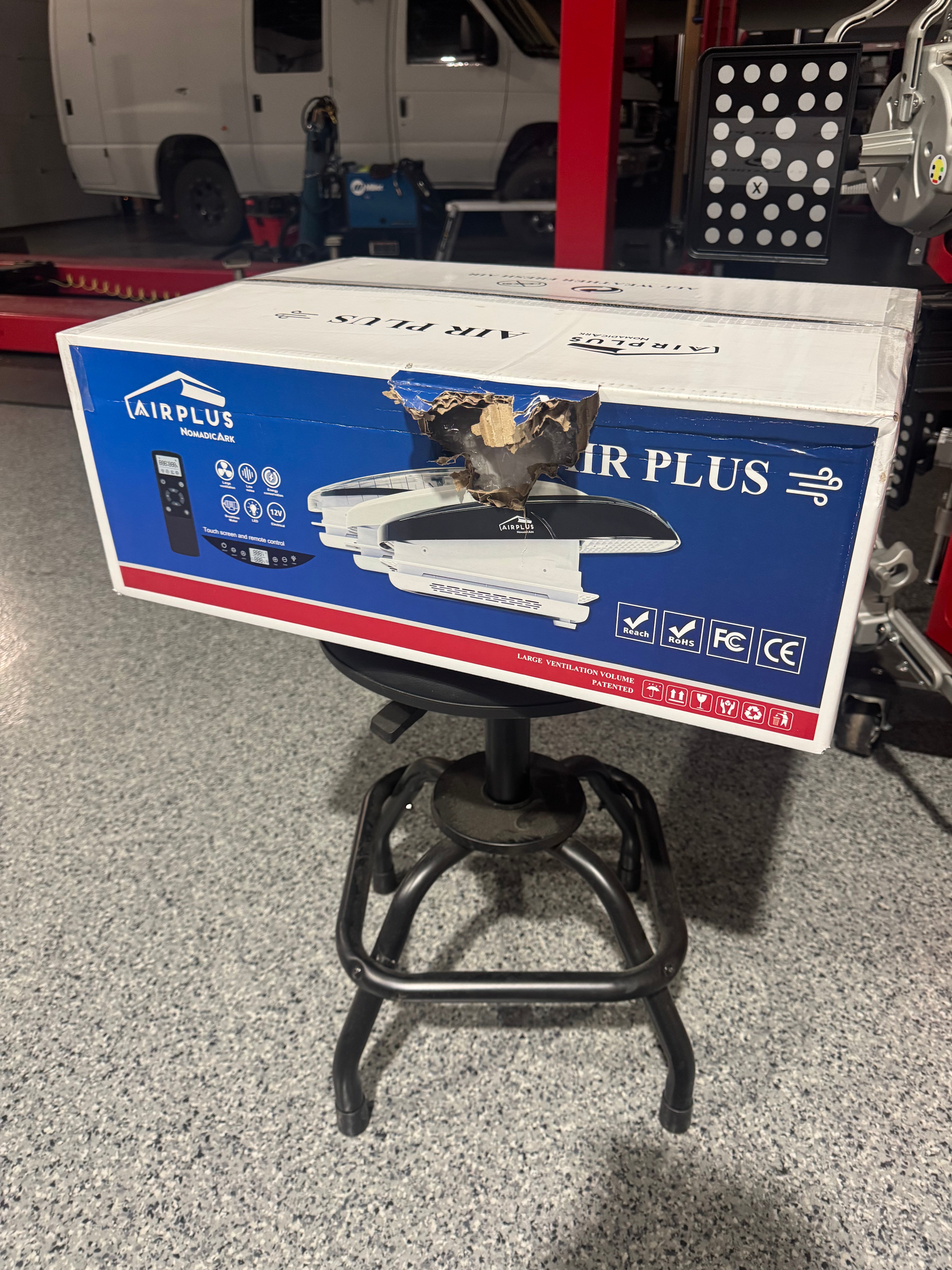 Nomadic Ark AirPlus White Fan - Damaged in Shipping - READ DESCRIPTION