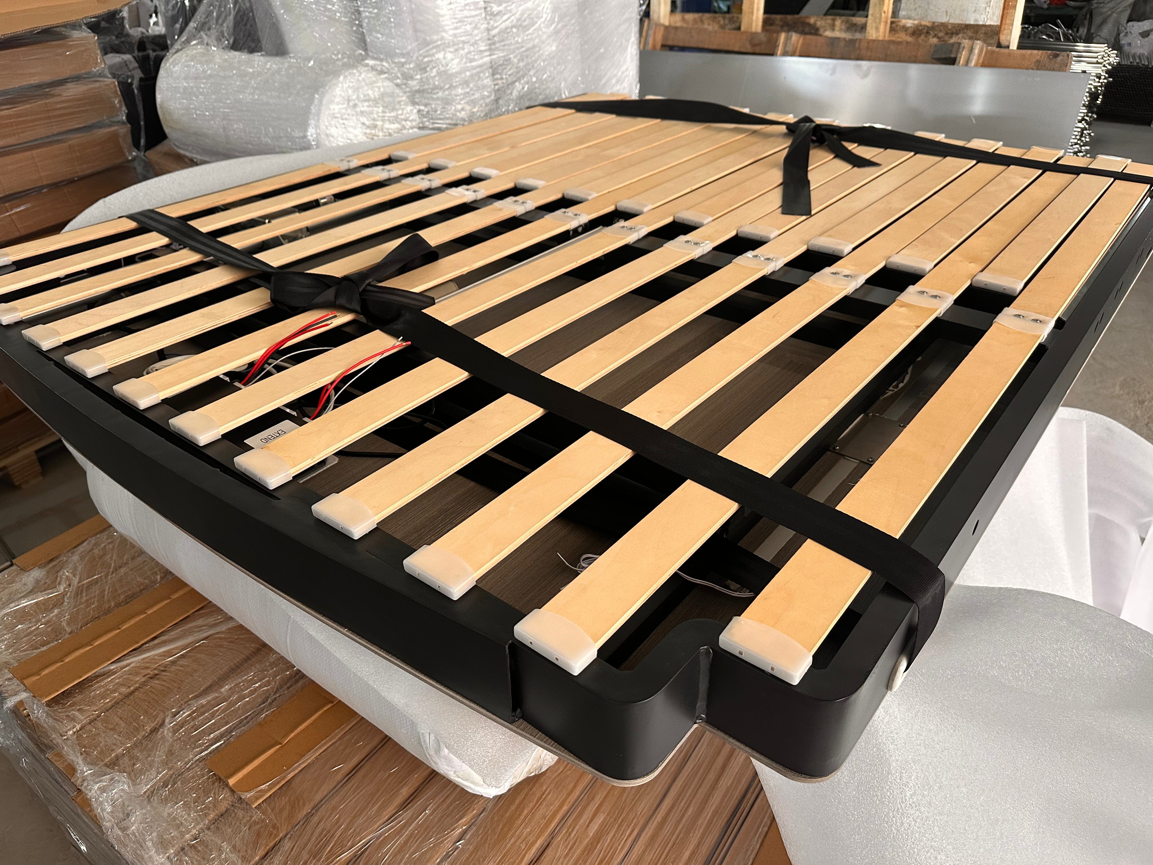 RoamLabX Camper Van Expandable Elevator Bed