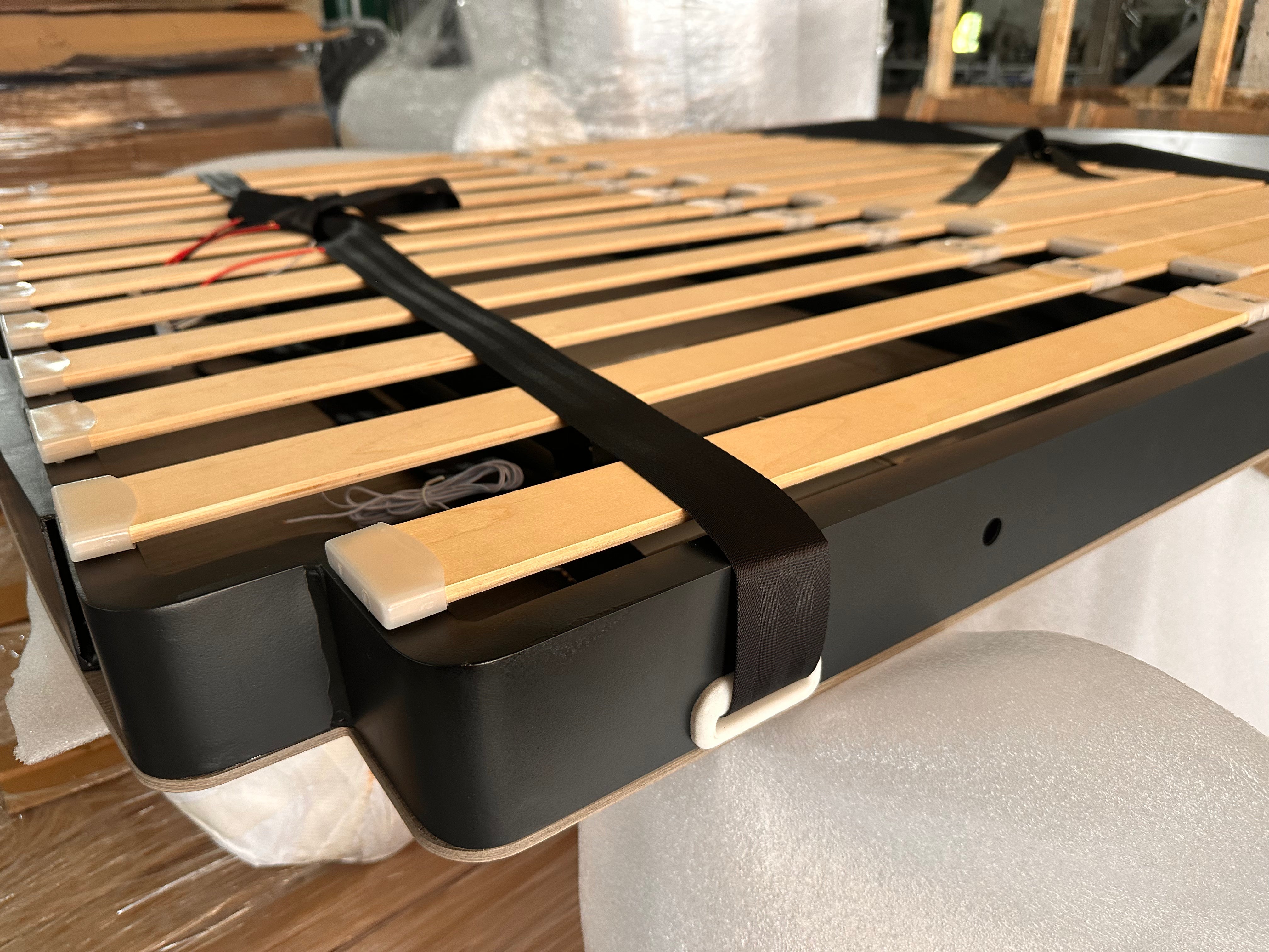 RoamLabX Camper Van Expandable Elevator Bed